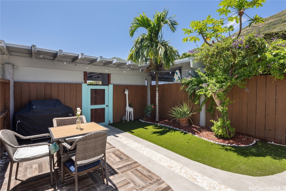 1125 Wainiha Street D