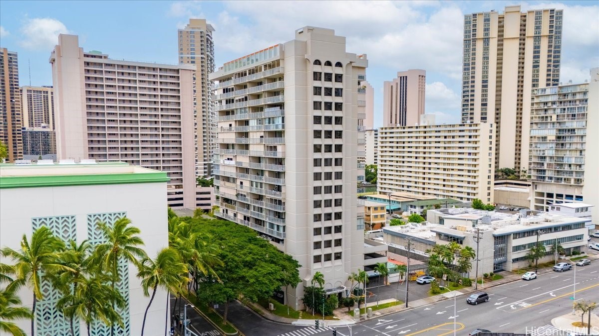 Atkinson Plaza Condominium