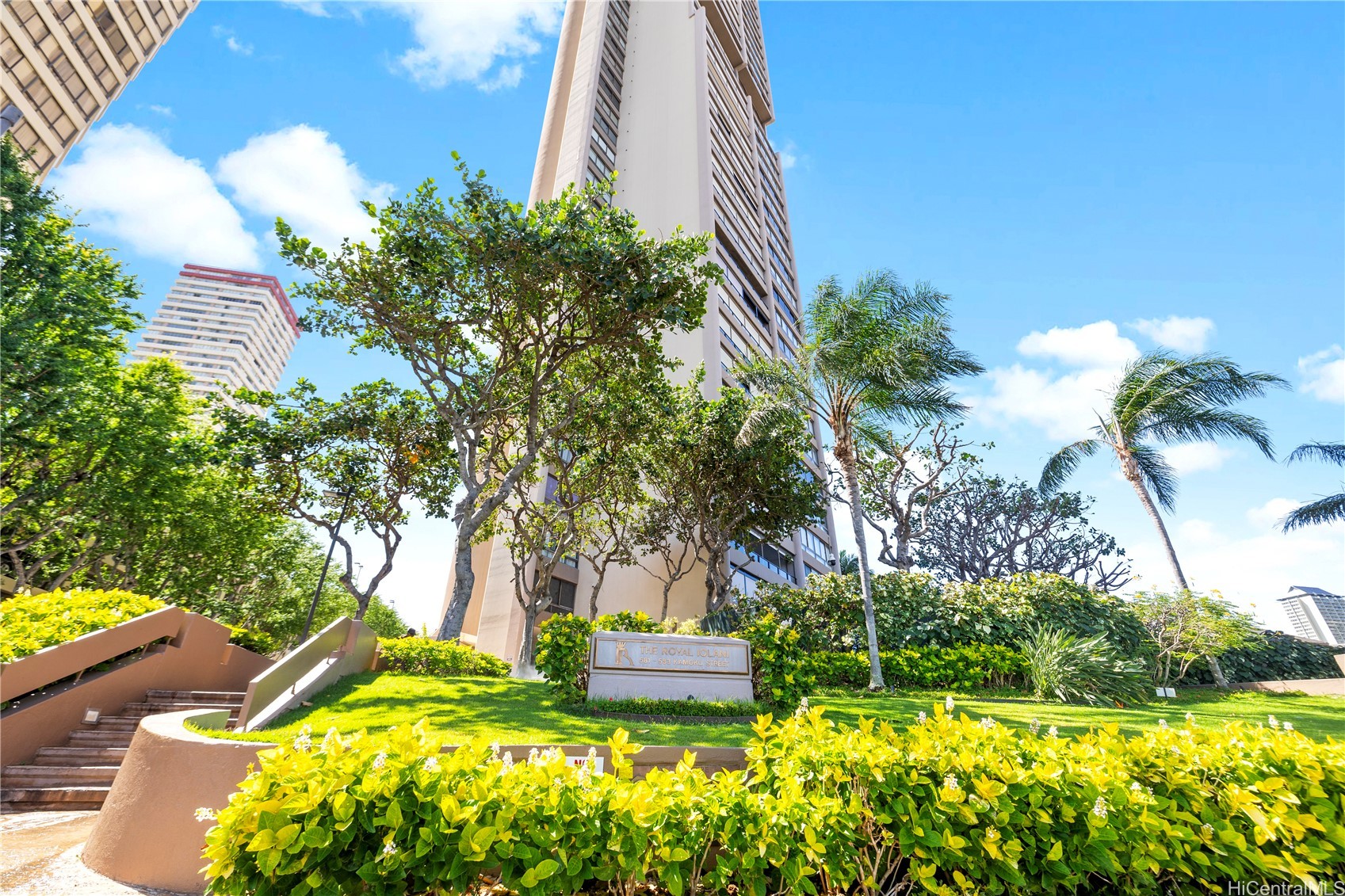 Royal Iolani Condominium