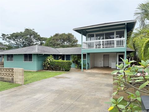 Photo of 821 Kainui Drive, Kailua, HI 96734 (MLS # 202606649)