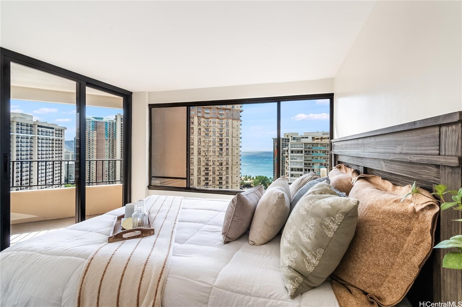 1778 Ala Moana Boulevard 2814