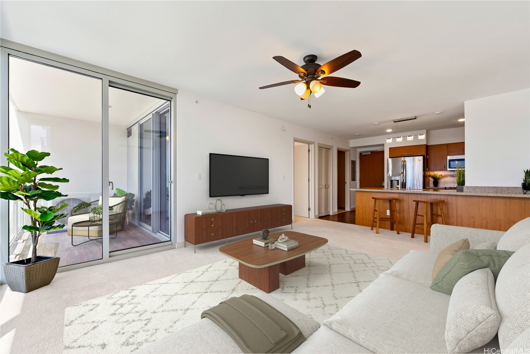 555 South Street 2303