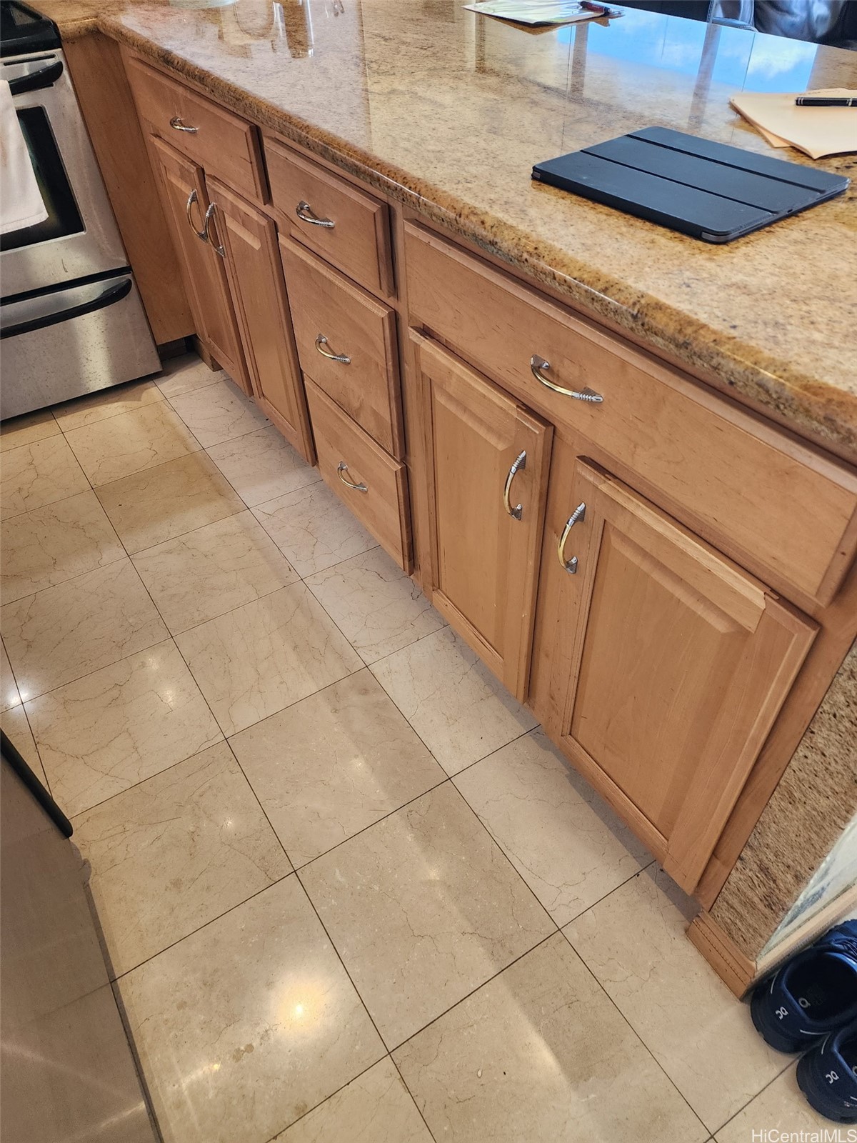 411 Hobron Lane 2603