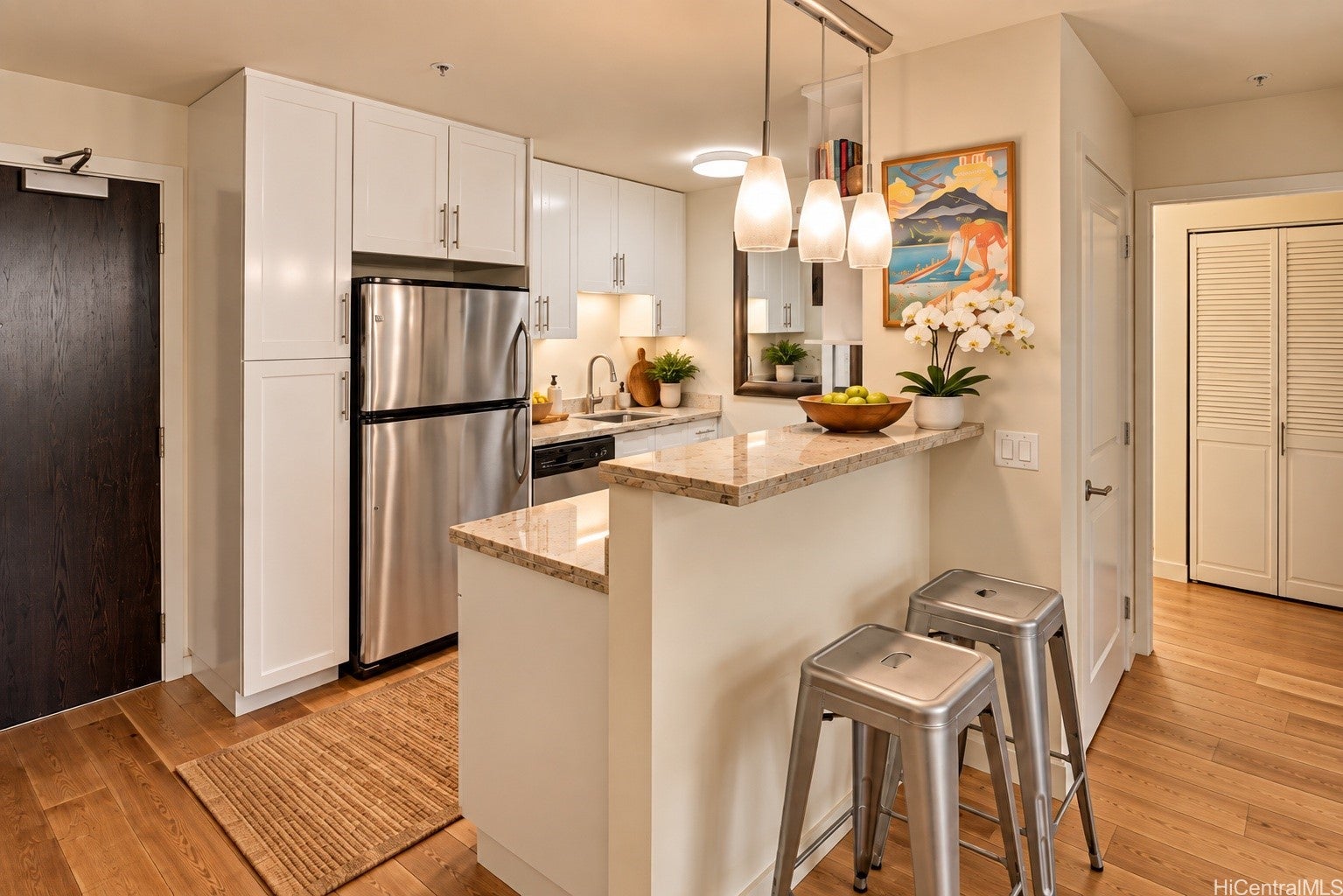 1800 Kaioo Drive C304