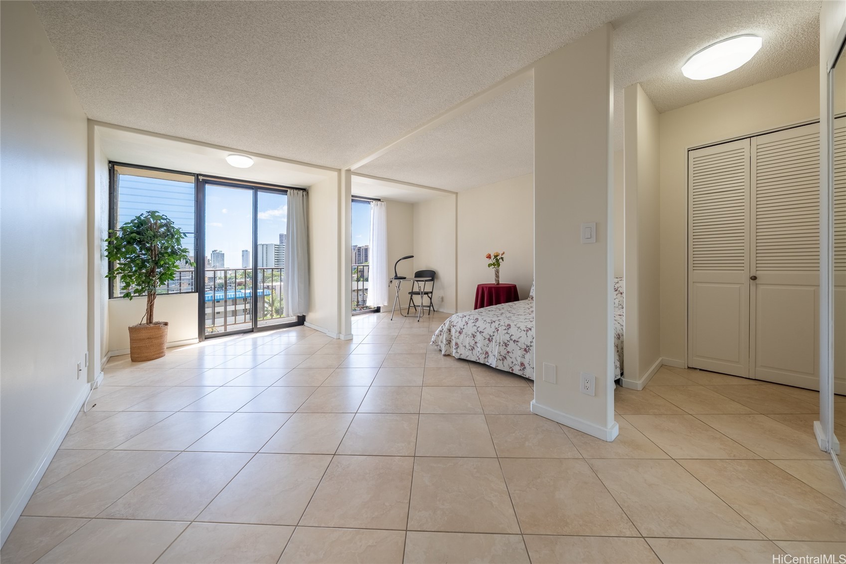 1561 Pensacola Street 704