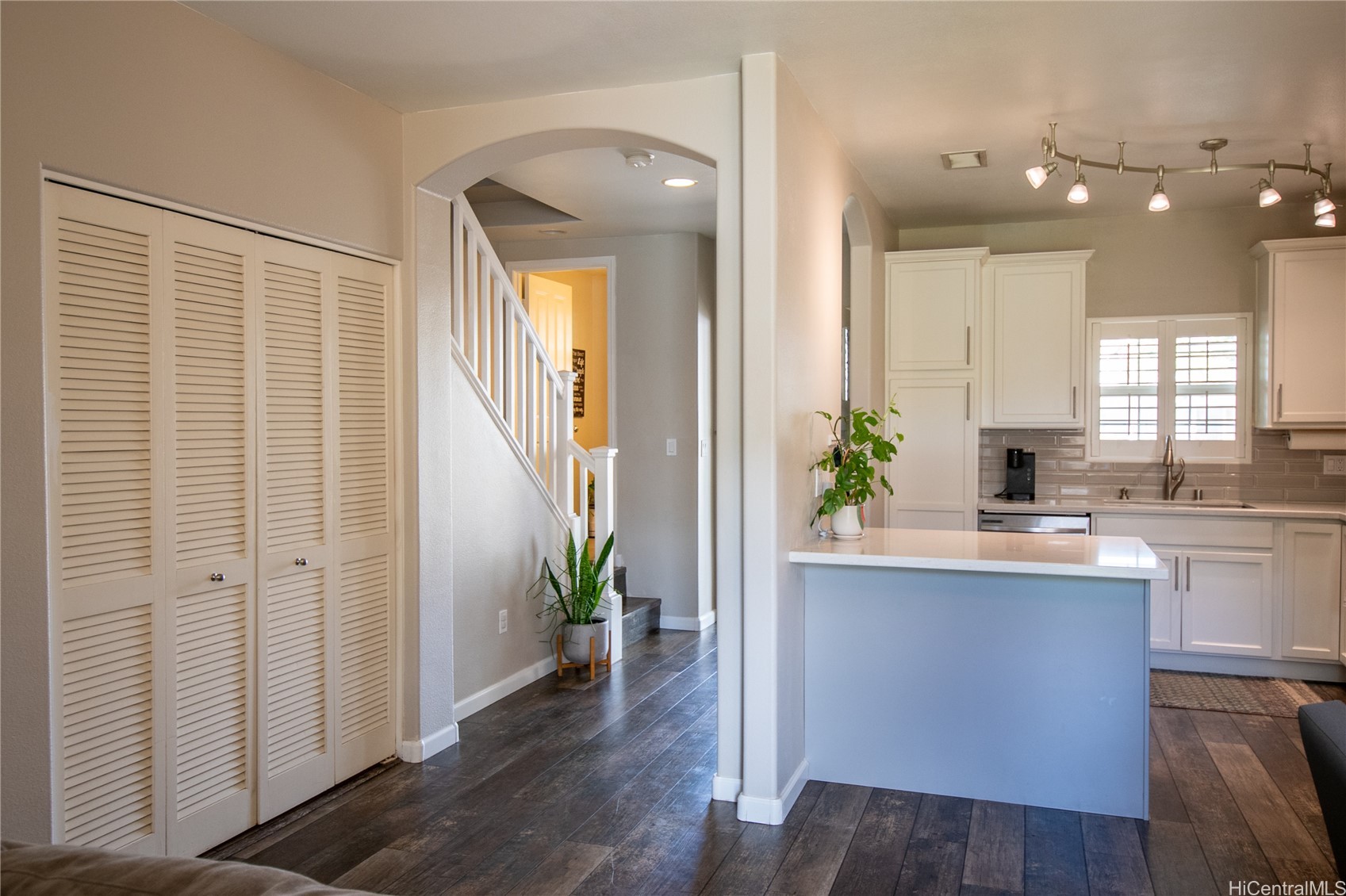 91-2074 Kaioli Street 3904