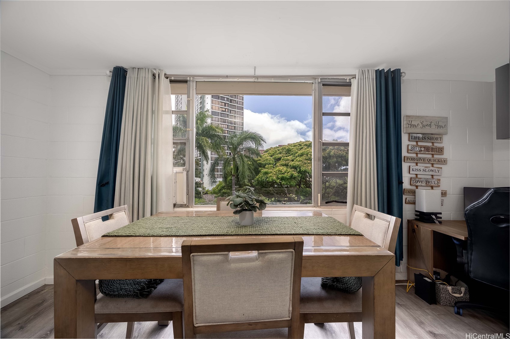 98-1034 Moanalua Road 4-303