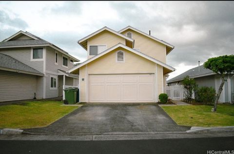 Photo of 98-1911 Kaahumanu Street #94, Aiea, HI 96701 (MLS # 202522103)