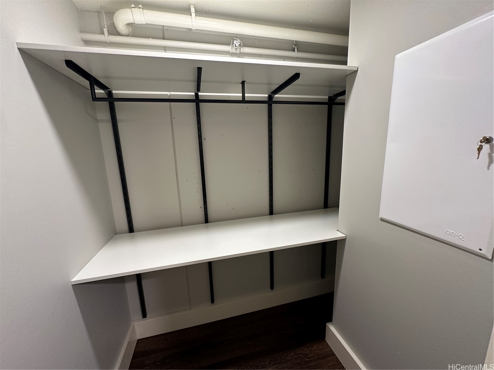 The Block 803 Waimanu Condominium