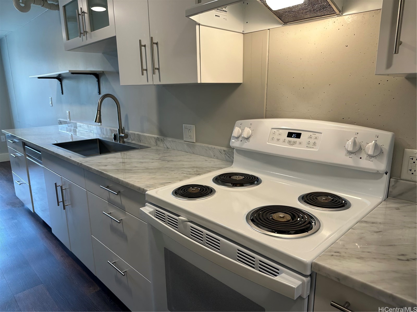 803 Waimanu Street 109