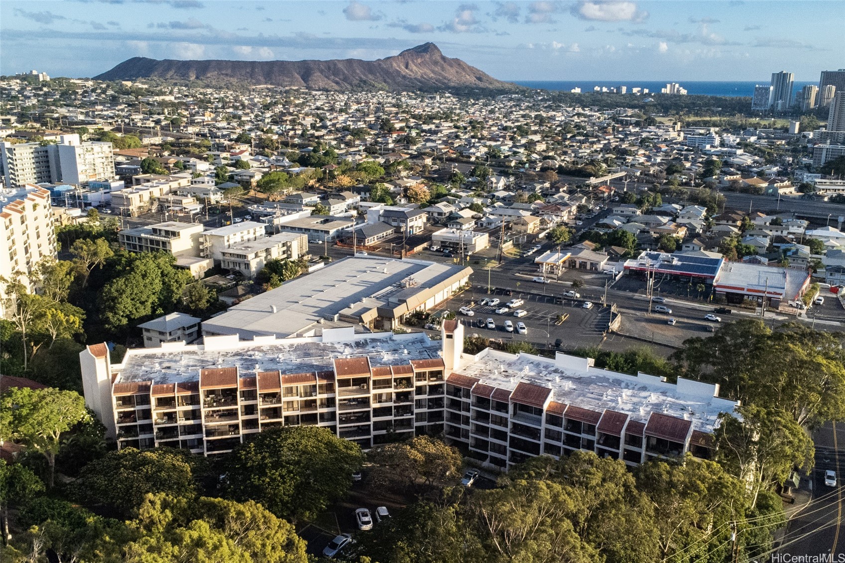 Regency Park Condominium