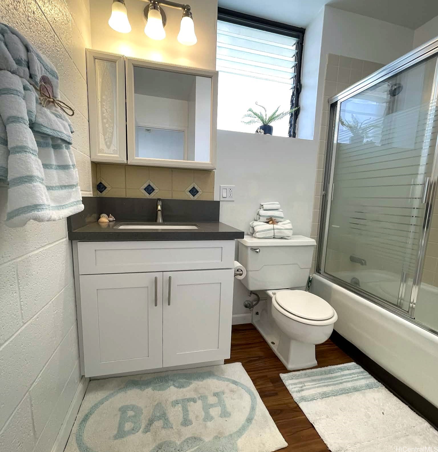 1560 Thurston Avenue 1201