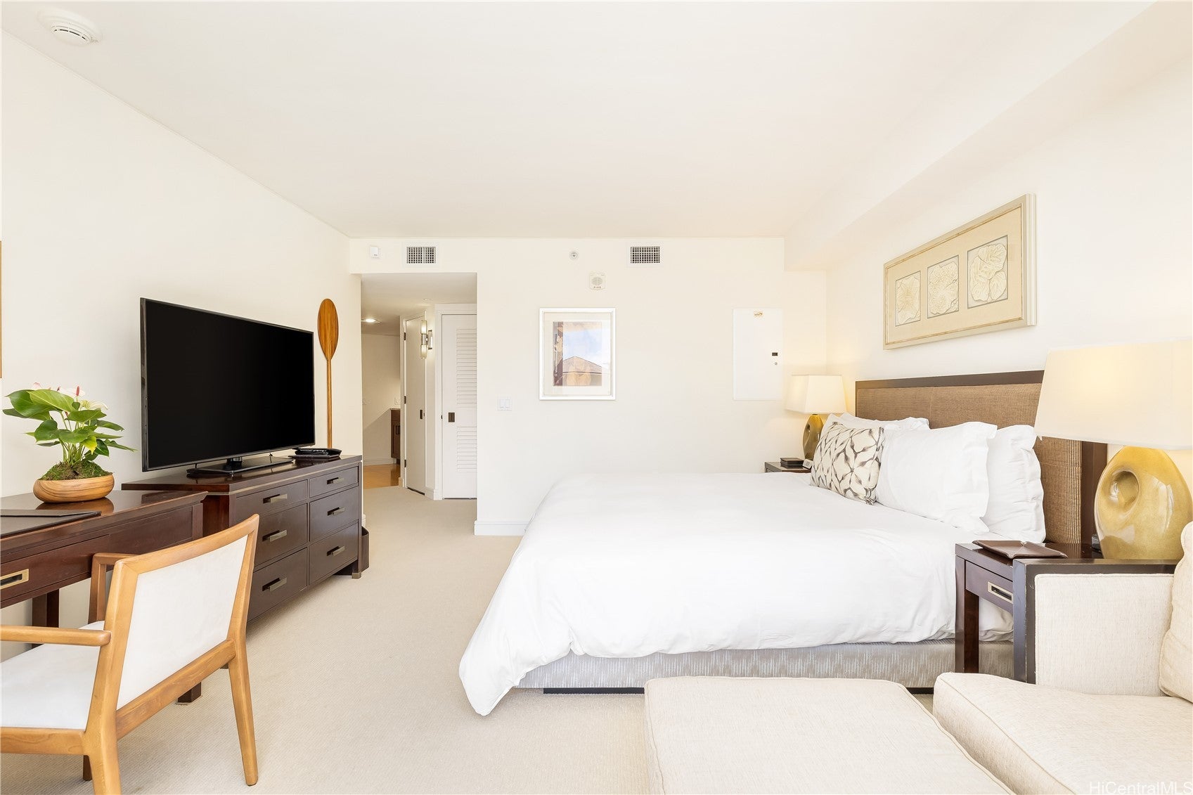 223 Saratoga Road 1018