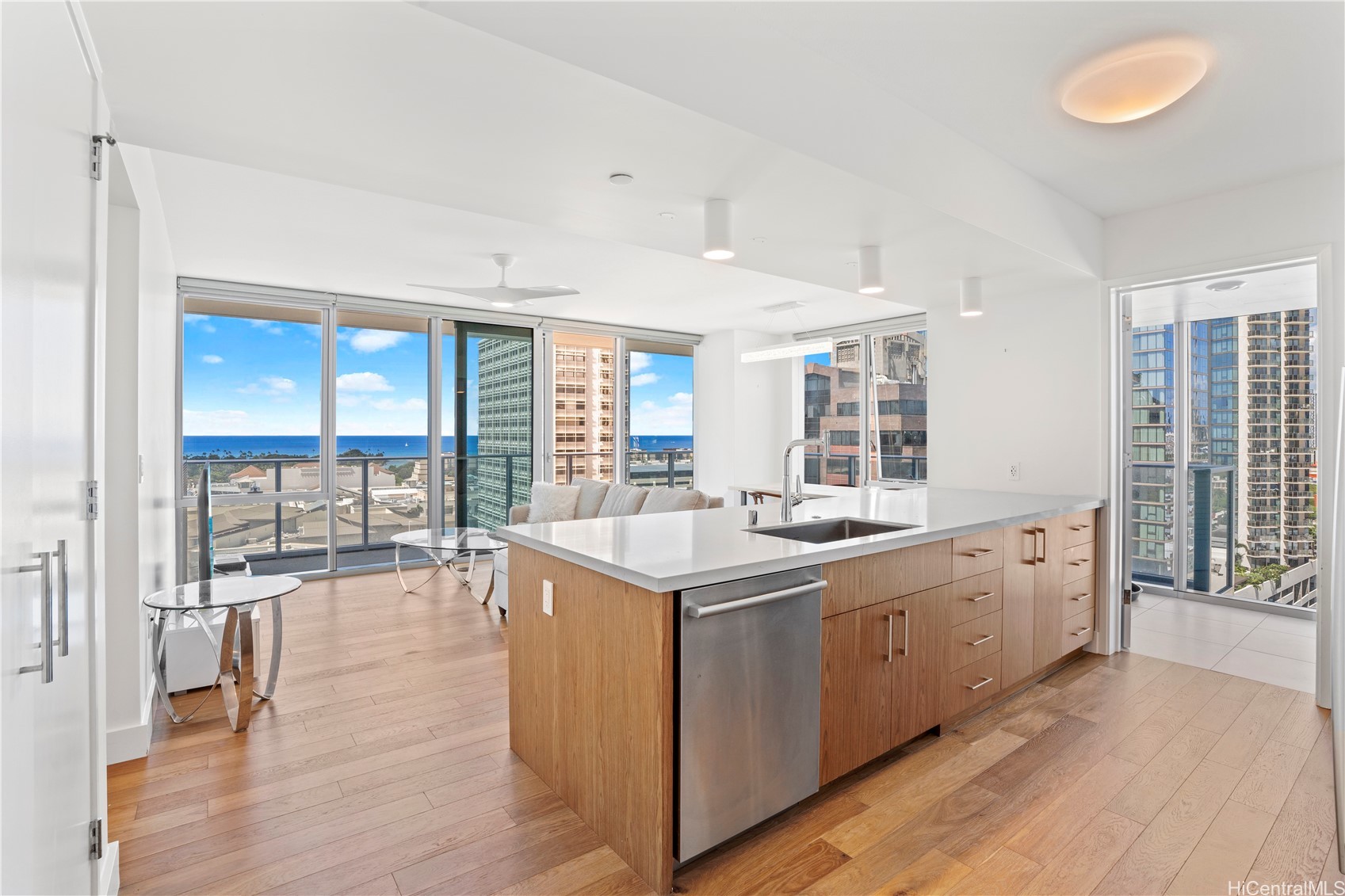 629 Keeaumoku Street 1601
