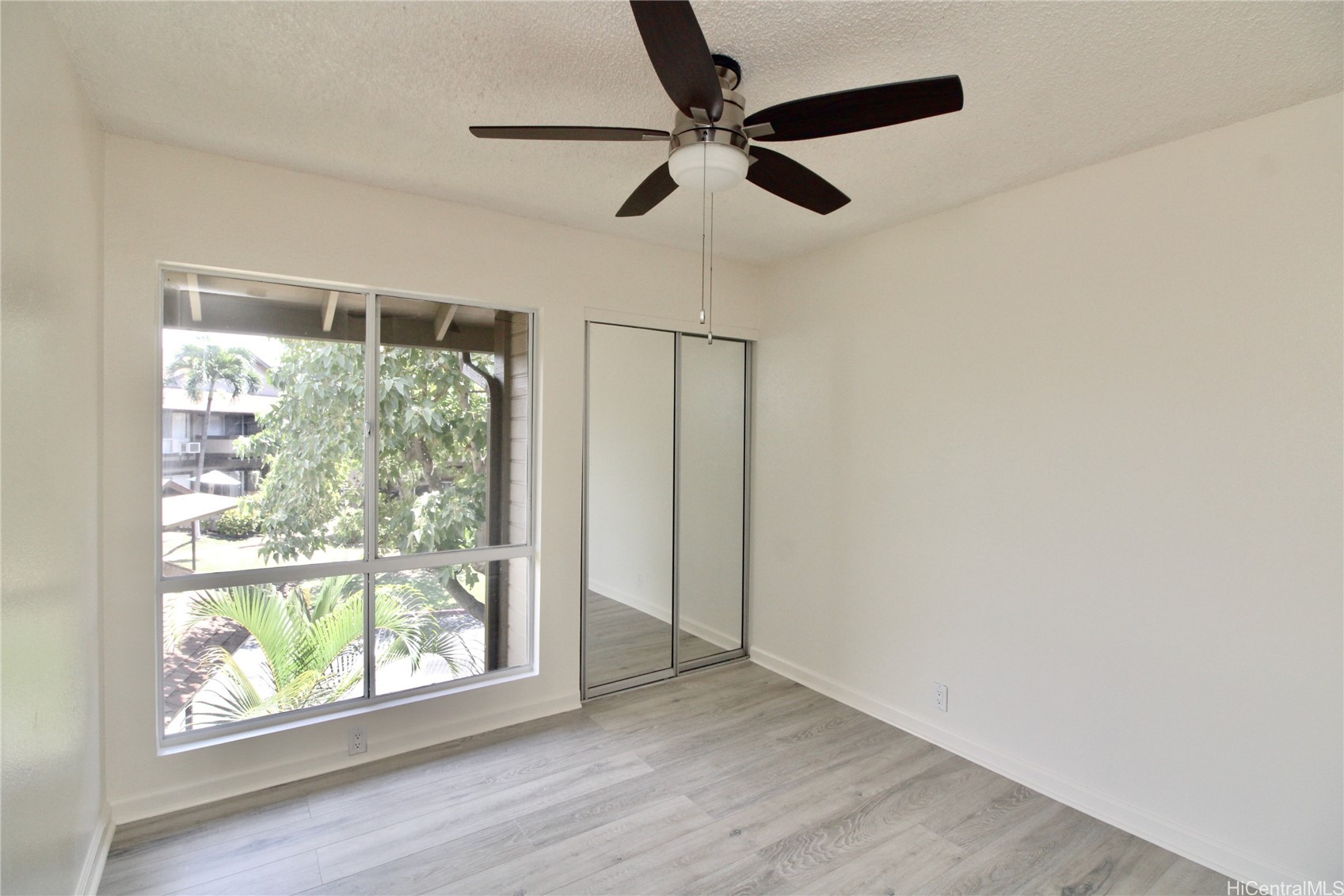 91-1180 Puamaeole Street 10T
