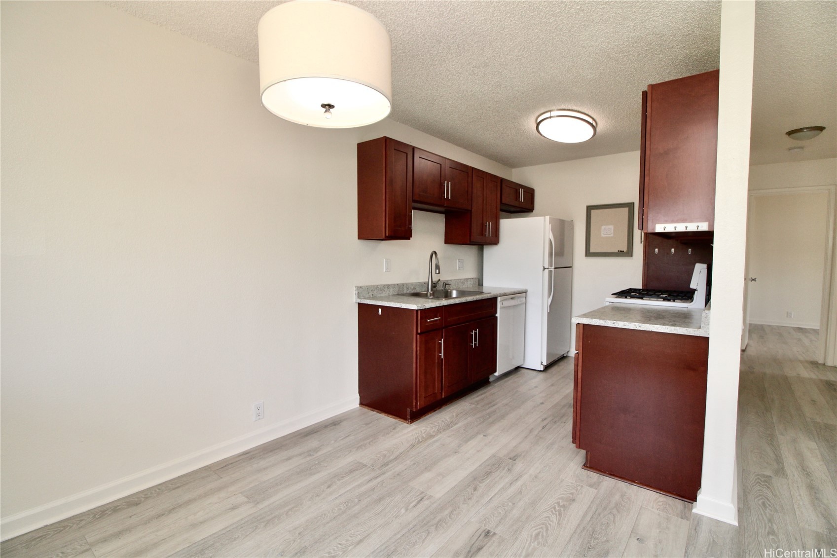 91-1180 Puamaeole Street 10T