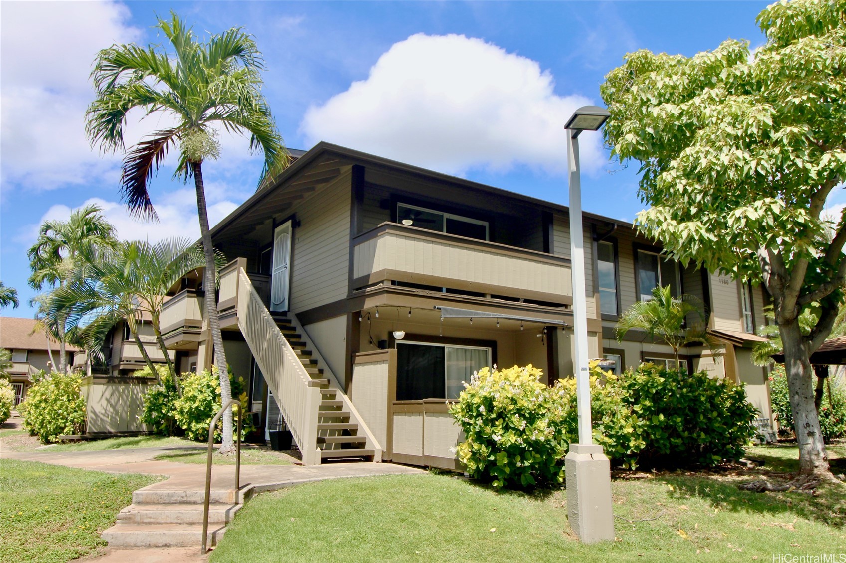Palm Villas 2-gg Condominium