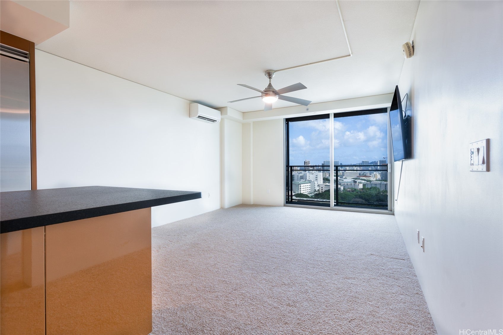 1200 Queen Emma Street 2208