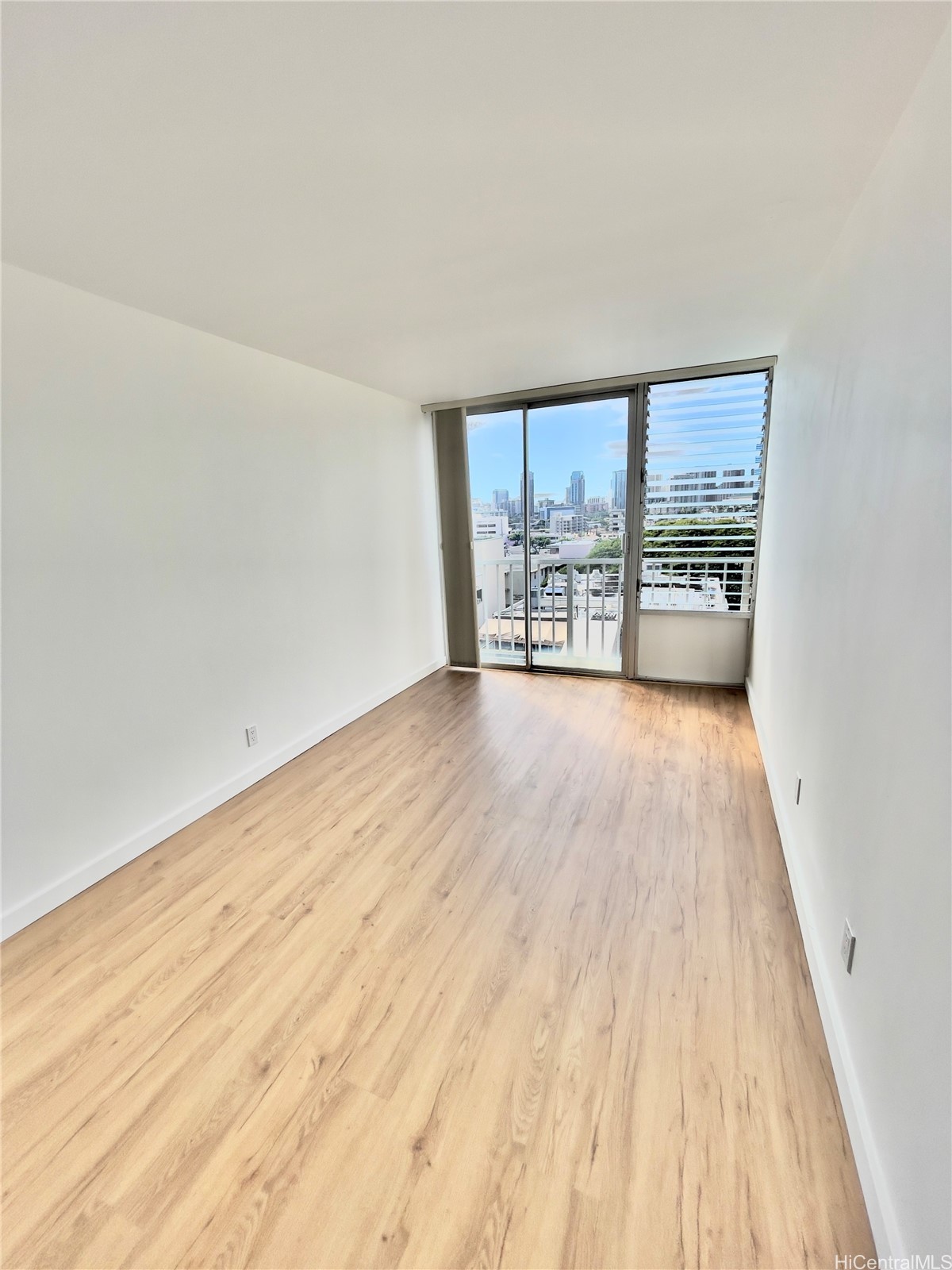 1215 Alexander Street 601
