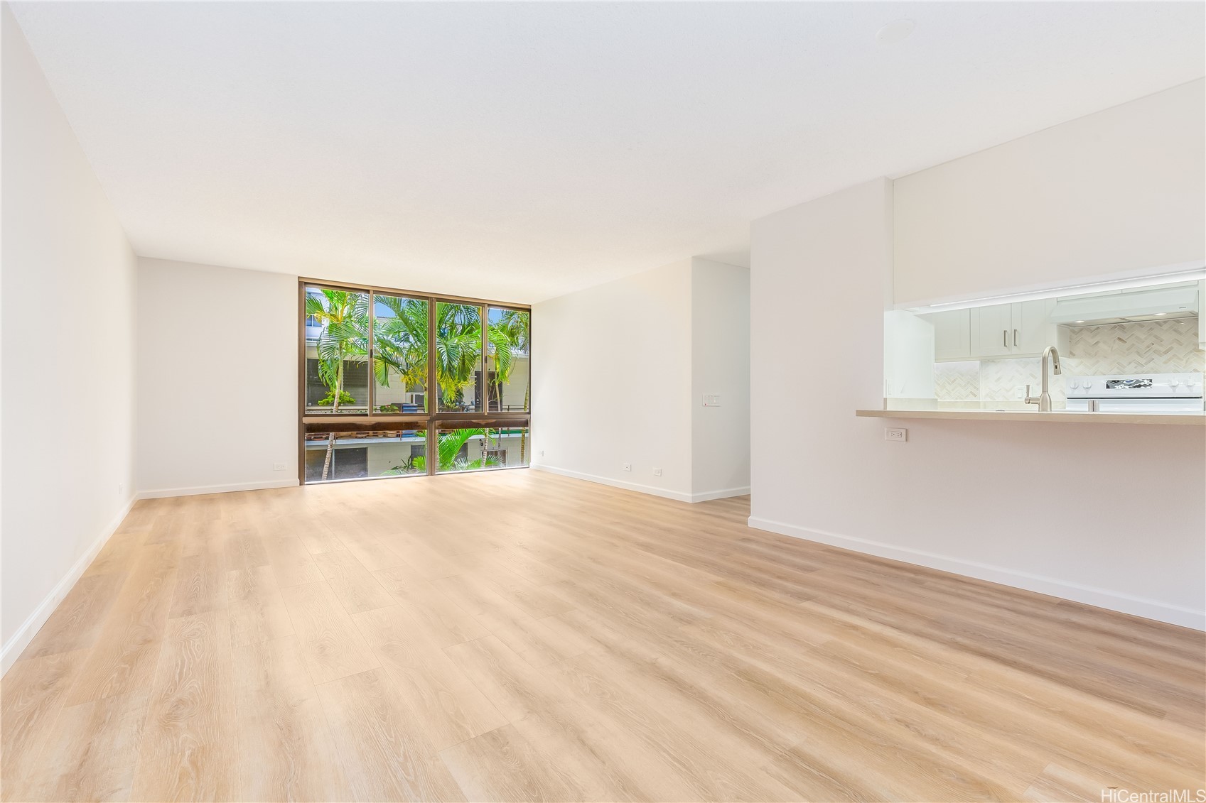 1441 Piikoi Street 205