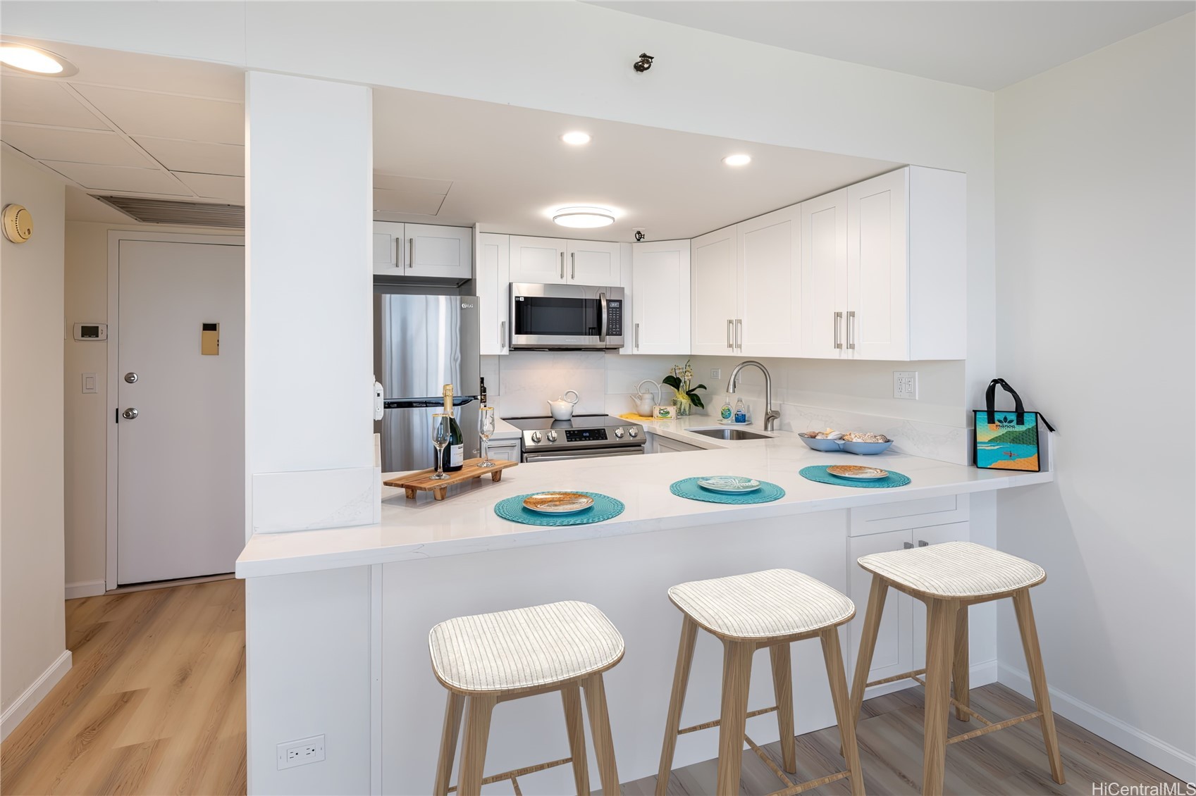 2499 Kapiolani Boulevard 2806