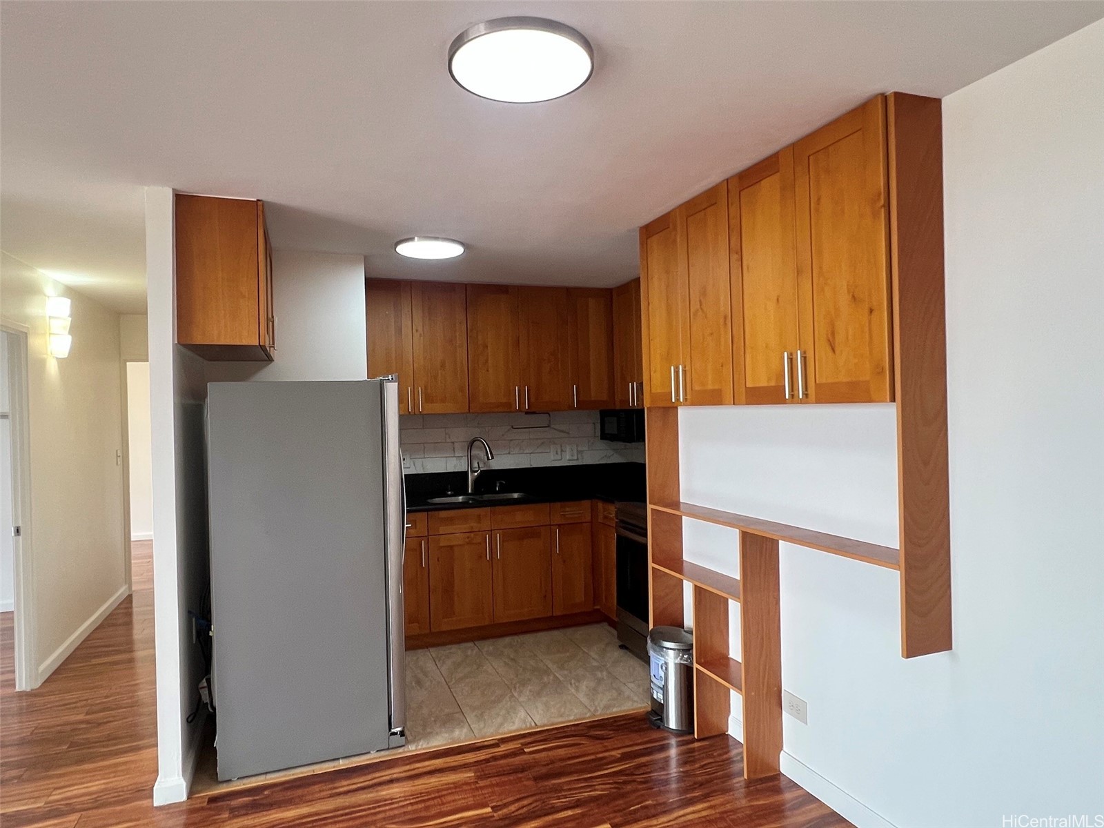 1425 Liliha Street 14H