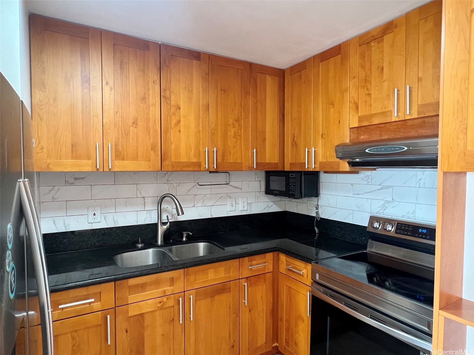 1425 Liliha Street 14H