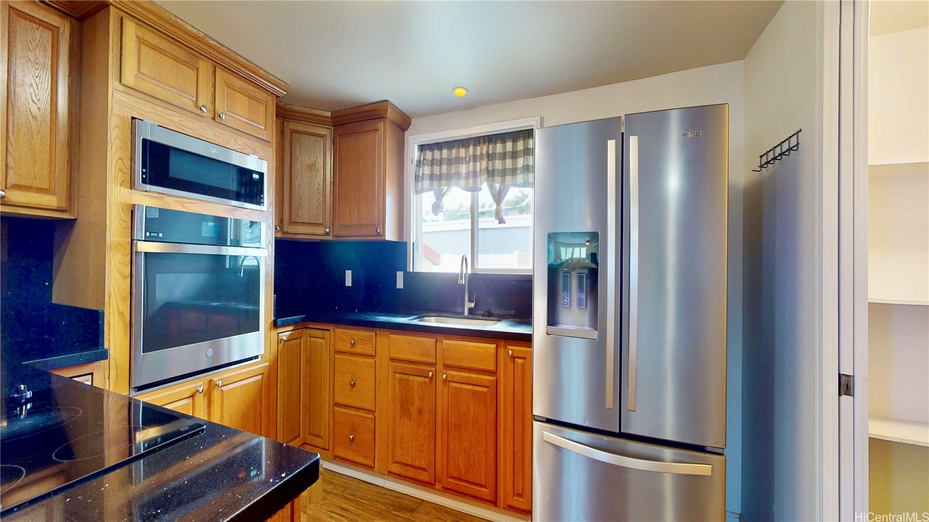 92-831 Wainohia Street