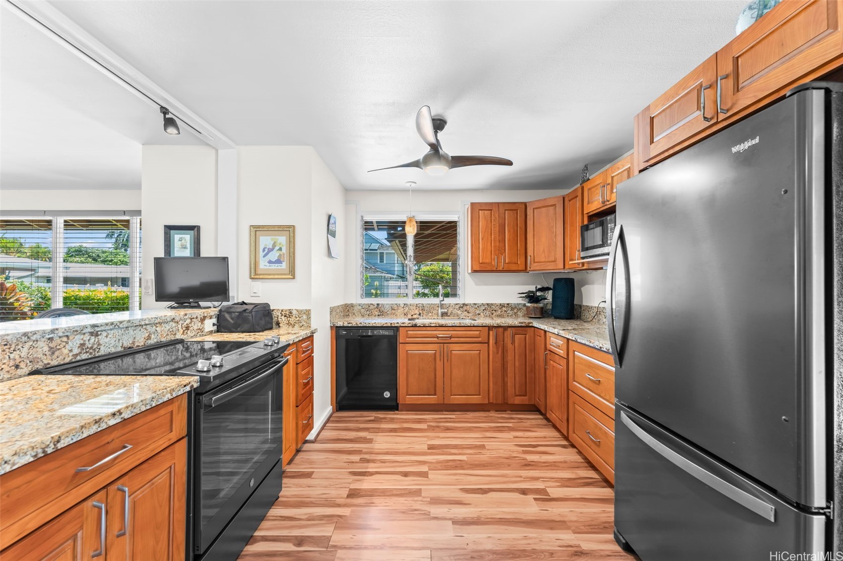 115 Aikahi Loop