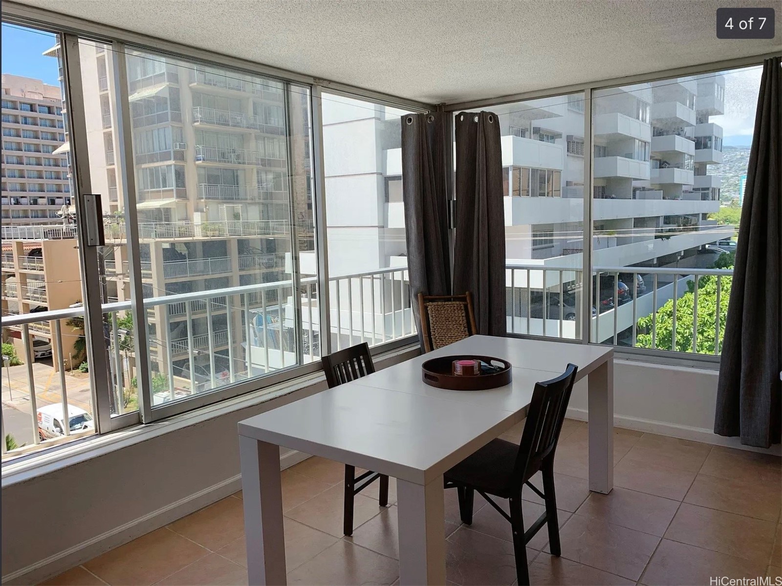 2421 Tusitala Street 402