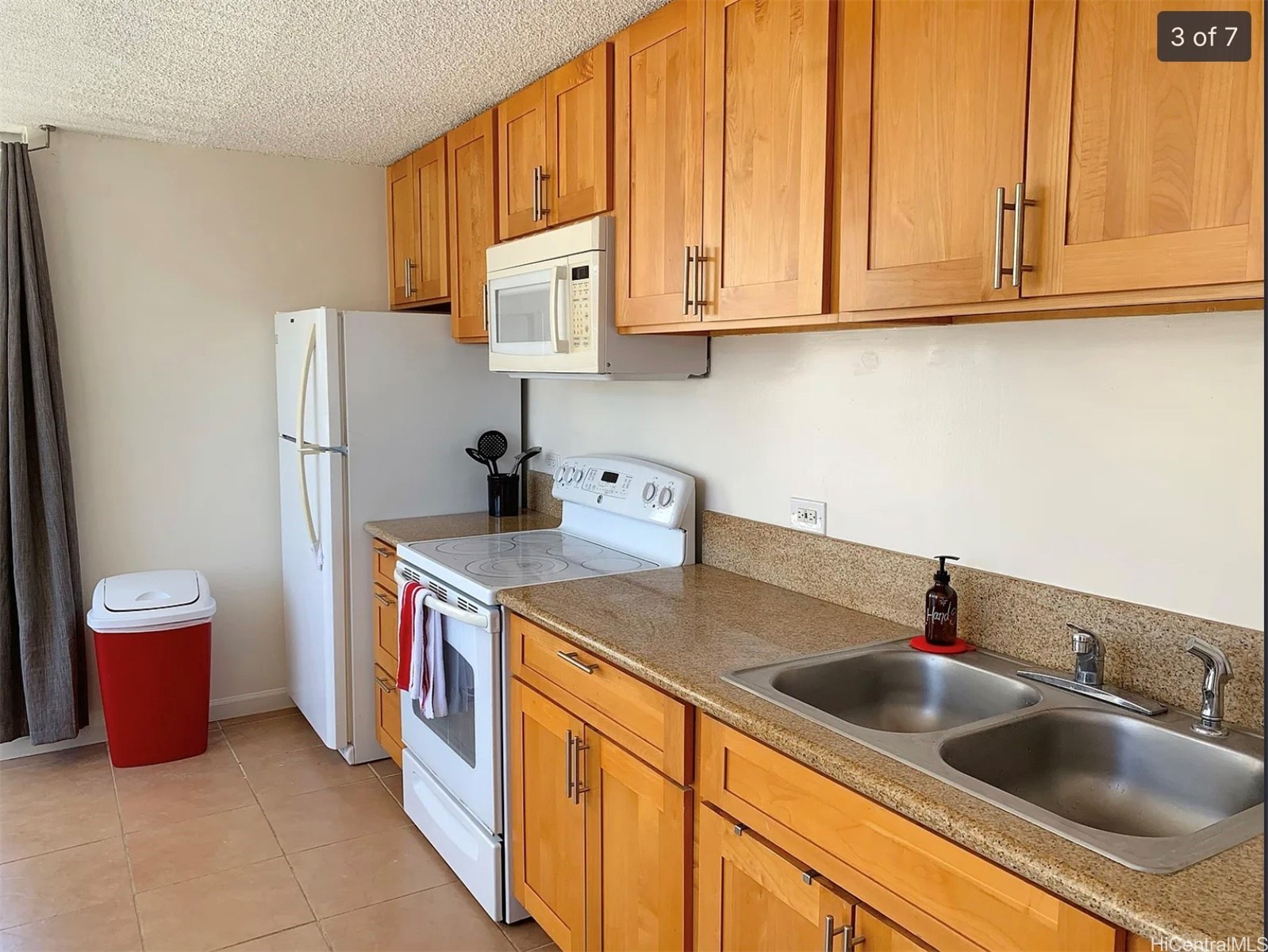 2421 Tusitala Street 402