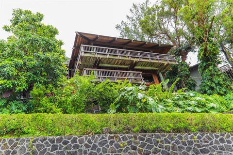 Photo of 3368 Anoai Place #A, Honolulu, HI 96822 (MLS # 202616025)