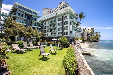 Photo of 2957 Kalakaua Avenue #102, Honolulu, HI 96815 (MLS # 202527951)