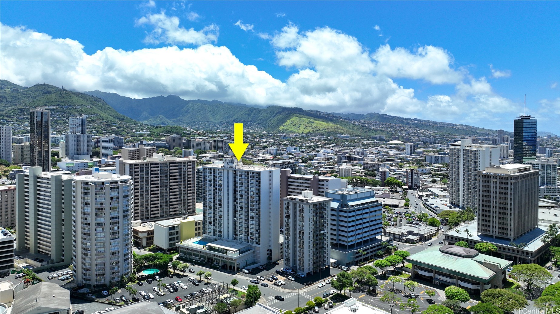 747 Amana Street 1617