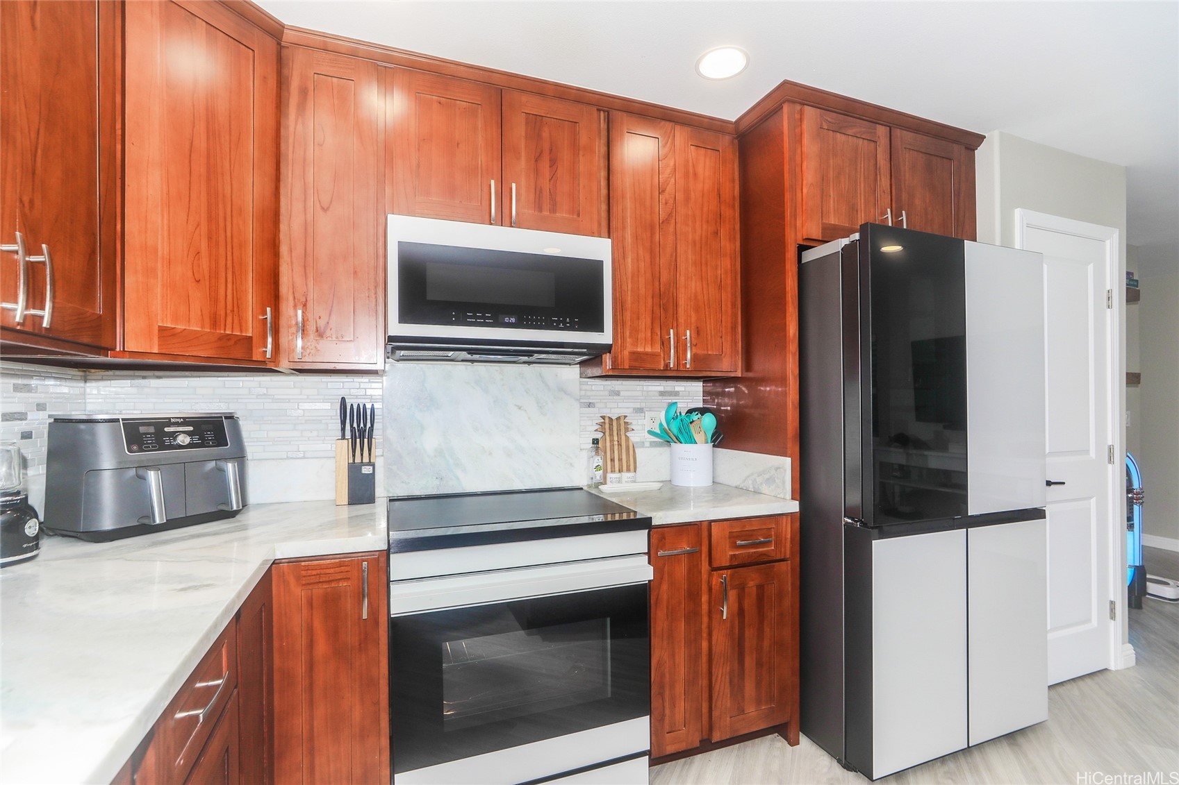 85-567 Waianae Valley Road