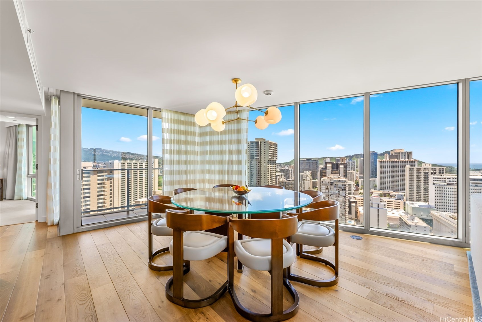 2139 Kuhio Avenue 3007