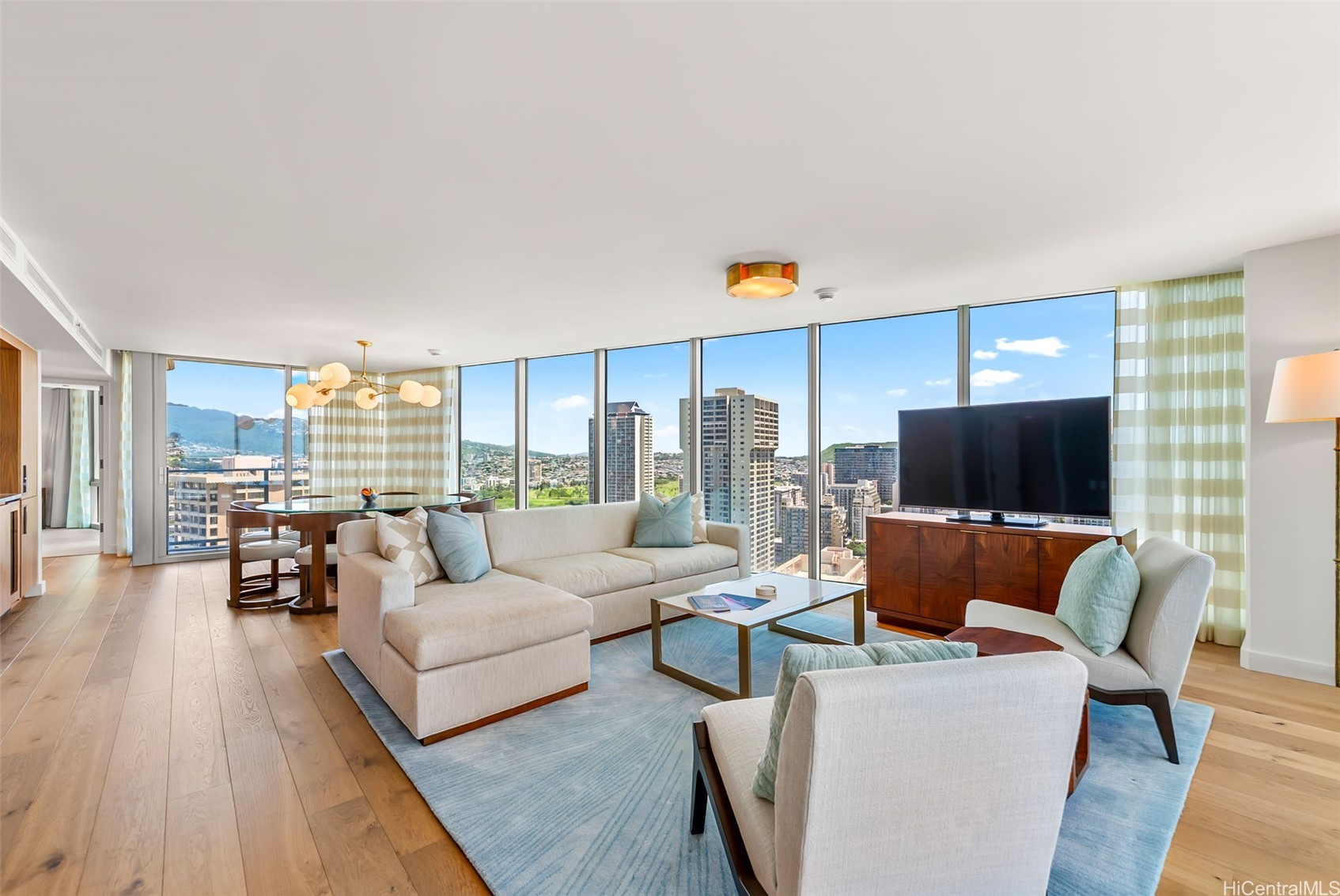 2139 Kuhio Avenue 3007