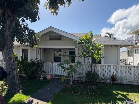 1704 Kamamalu Avenue Honolulu HI 96813
