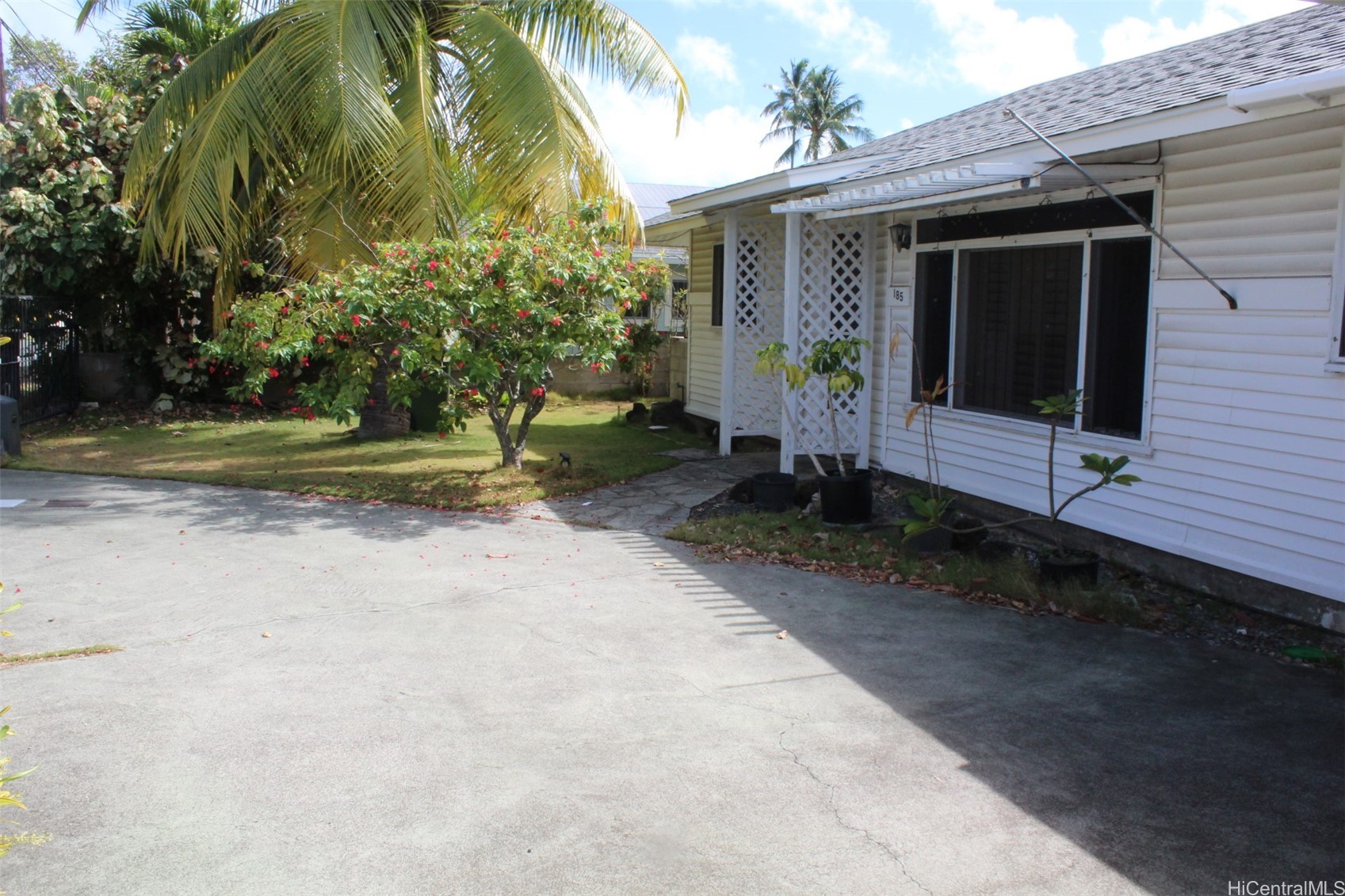 185 Makua Street