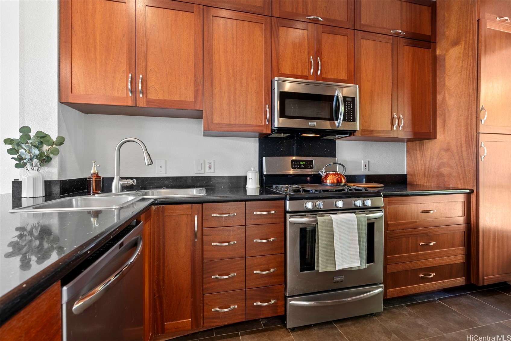 91-1058-L Kekuilani Loop 1103