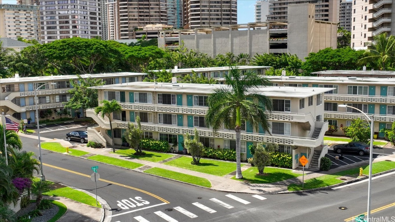 Marina Gardens Condominium