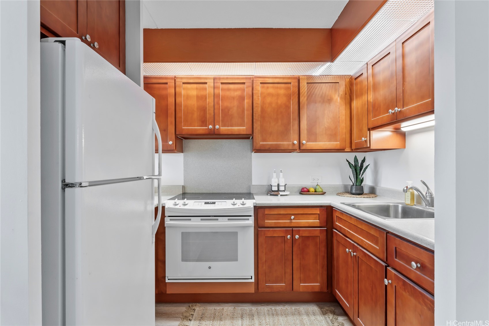 2333 Kapiolani Boulevard 1612