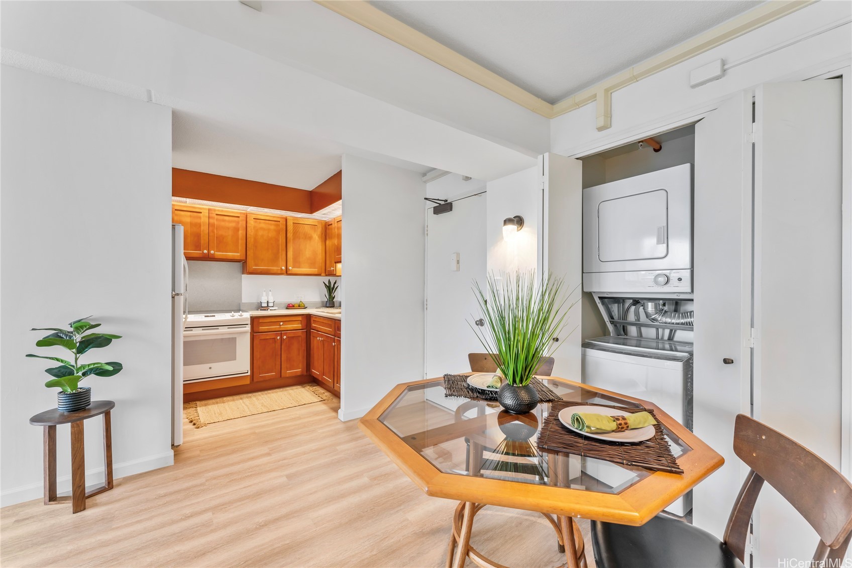 2333 Kapiolani Boulevard 1612