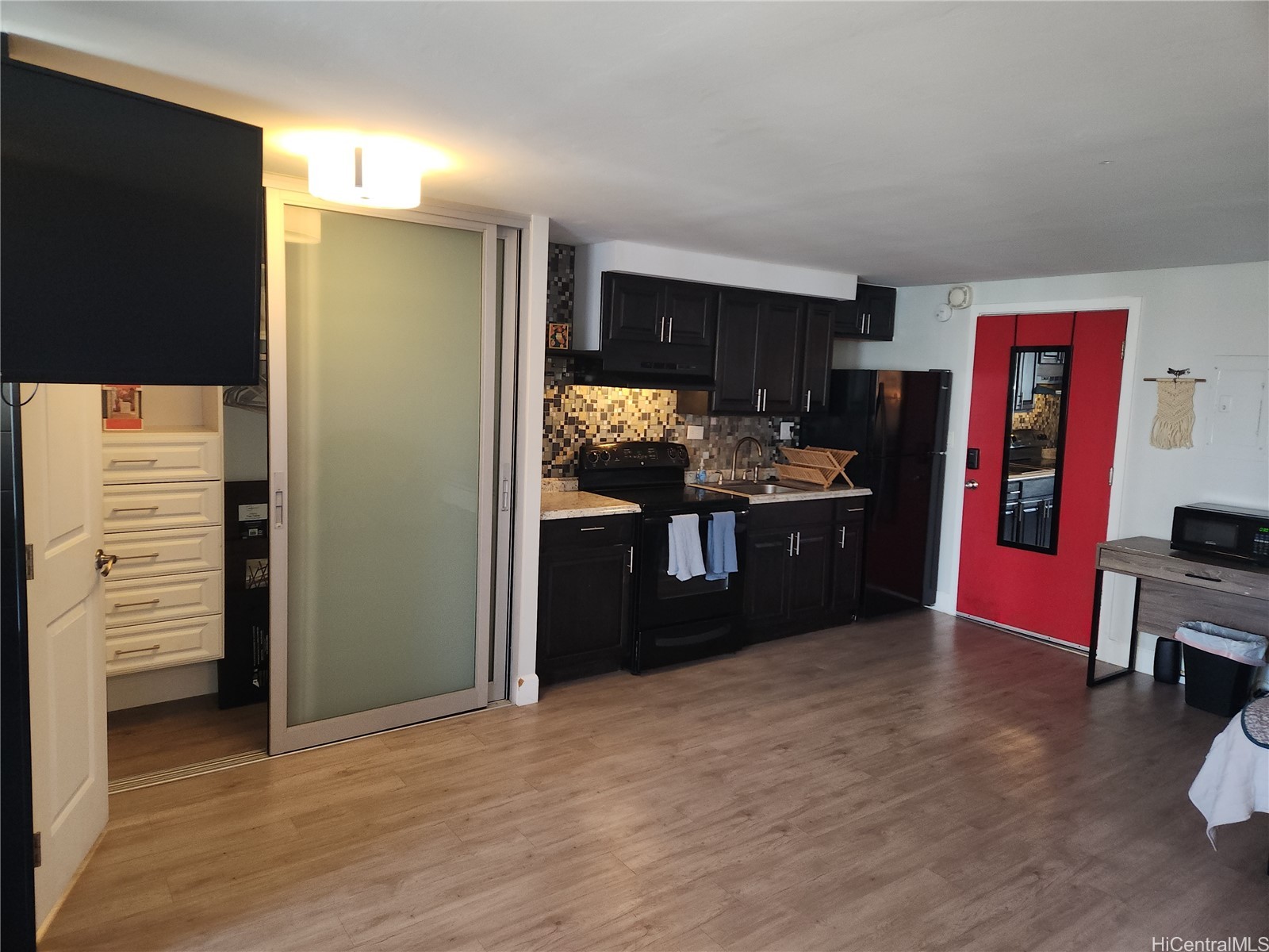 824 Kinau Street 403