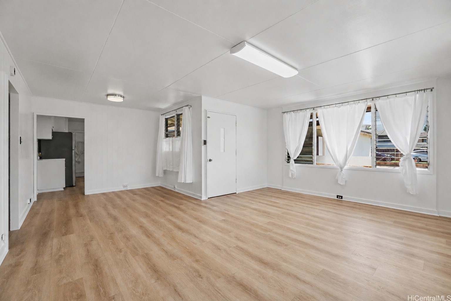 1210 Hoohulu Street