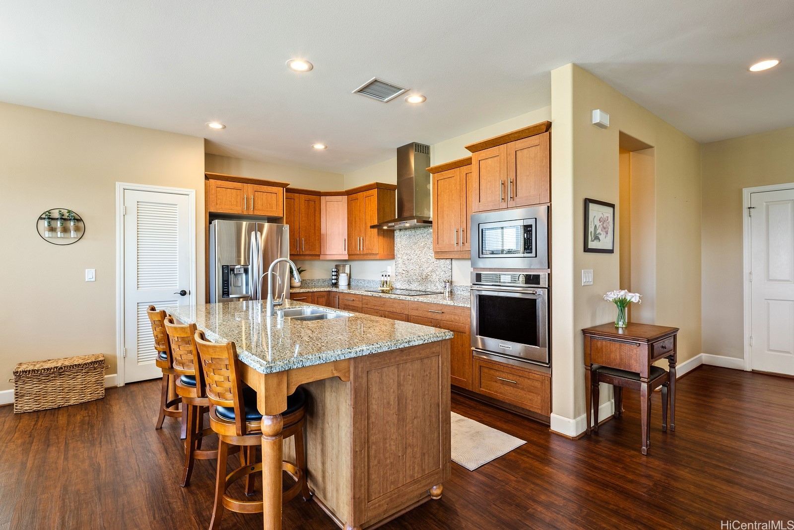 91-1478 Kaikohola Street D10