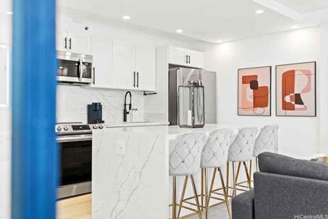 Photo of 201 Ohua Avenue #1610, Honolulu, HI 96815 (MLS # 202613643)