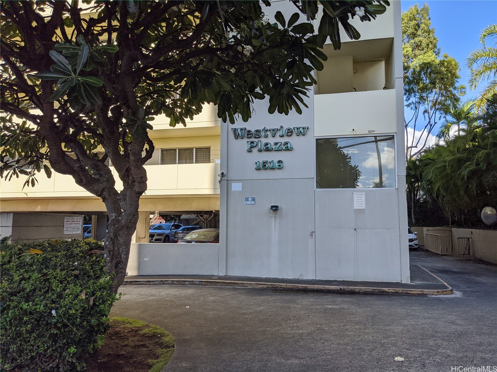 Westview Plaza Condominium