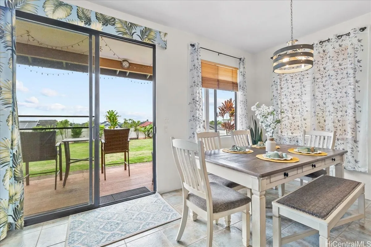 Kapolei, Hawaii 96707, United States, 5 Bedrooms Bedrooms, ,3 BathroomsBathrooms,Residential,Active,103636