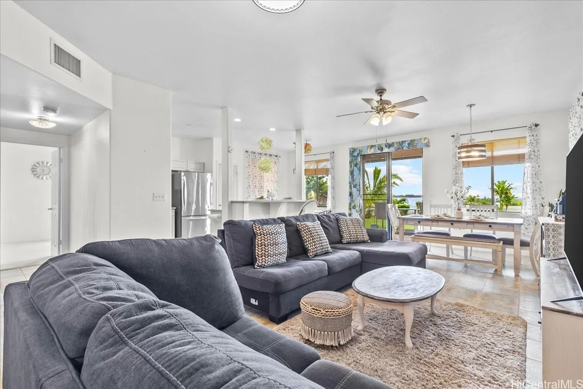 Kapolei, Hawaii 96707, United States, 5 Bedrooms Bedrooms, ,3 BathroomsBathrooms,Residential,Active,103636